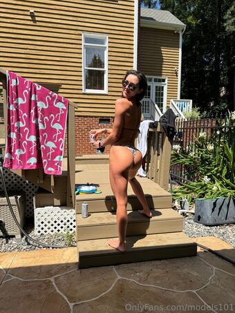models101 Голые слитые фото OnlyFans 109