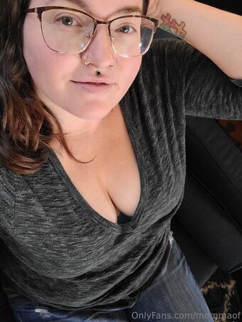 mommaof Голые слитые фото OnlyFans 3