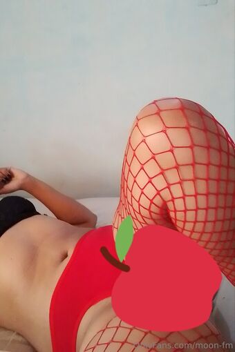 moon-fm Голые слитые фото OnlyFans 9