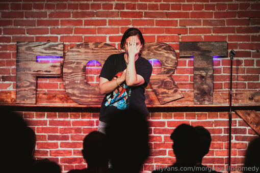 morgangallocomedy Голые слитые фото OnlyFans 69