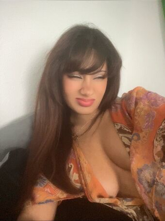Mostrandomthanrandom Голые слитые фото OnlyFans 35