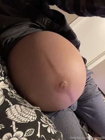 mpreg88 Голые слитые фото OnlyFans 19