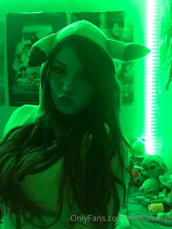 msbananas Голые слитые фото OnlyFans 18