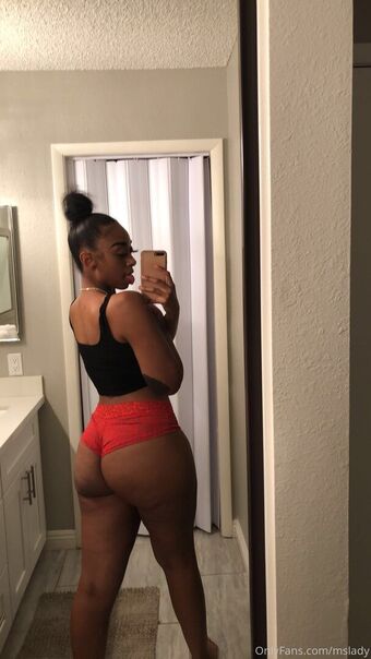 Mslady Голые слитые фото OnlyFans 17