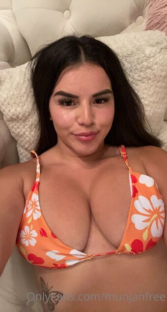 munjanfree Голые слитые фото OnlyFans 4