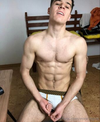 mxsclegod Голые слитые фото OnlyFans 57