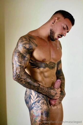 mxsclegod Голые слитые фото OnlyFans 58