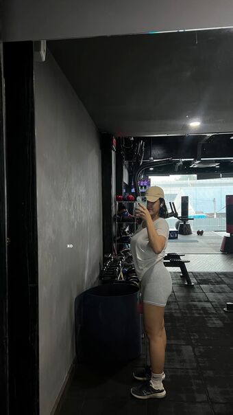 n8bies Голые слитые фото OnlyFans 5