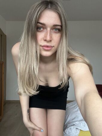 Nancy Голые слитые фото OnlyFans 28