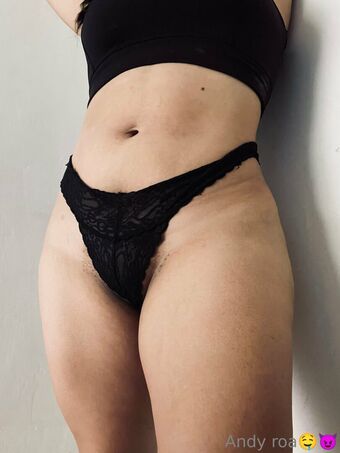 ndyroa Голые слитые фото OnlyFans 2