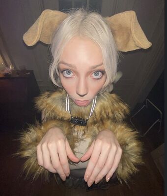 neoliberalhell Голые слитые фото OnlyFans 2