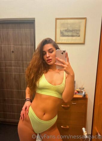 nessapeach Голые слитые фото OnlyFans 4