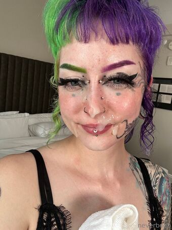 Neverboob