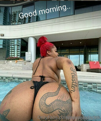 nevssextapes Голые слитые фото OnlyFans 79