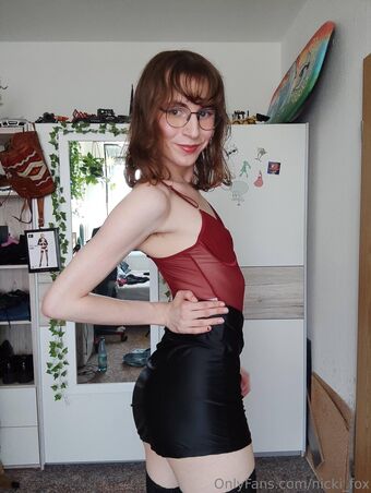 nicki_fox