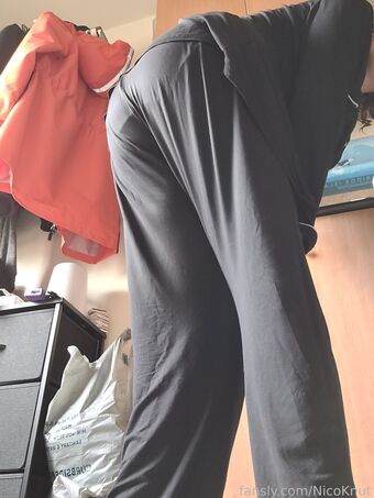 NicoKnut Голые слитые фото OnlyFans 39