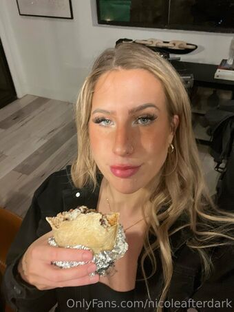 nicoleafterdark