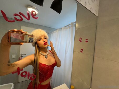 nikkitaslayer Голые слитые фото OnlyFans 24