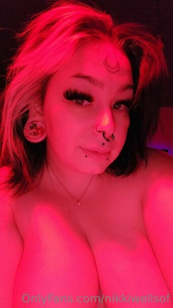 Nikkiwellsof Голые слитые фото OnlyFans 2