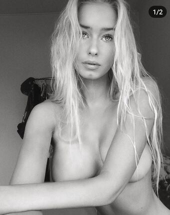 Nikoline Голые слитые фото OnlyFans 6