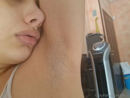 nirvy Голые слитые фото OnlyFans 23