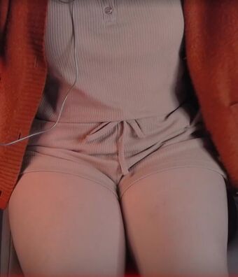 Nixi Asmr Голые слитые фото OnlyFans 4