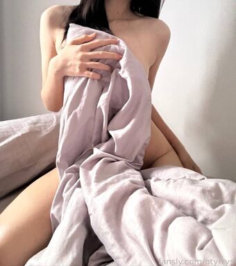 ntyrrys Голые слитые фото OnlyFans 3