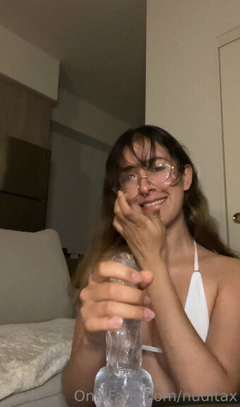 Nuditax Голые слитые фото OnlyFans 23