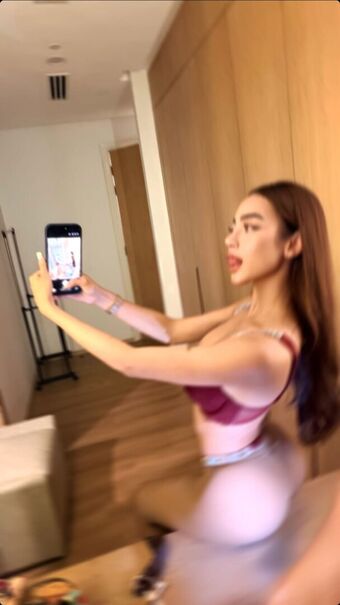 Nurlynnazureen Голые слитые фото OnlyFans 57