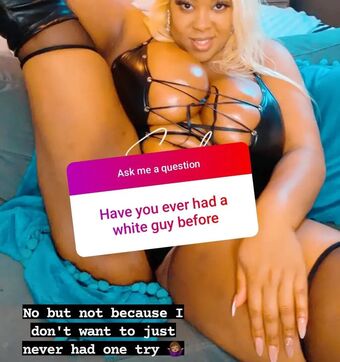 Nvrainy21 Голые слитые фото OnlyFans 17