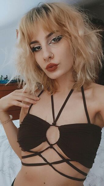 Nympha Голые слитые фото OnlyFans 4