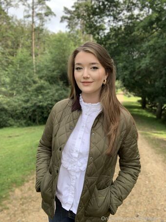 oliviakeane__