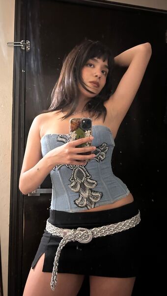 Om4ly Голые слитые фото OnlyFans 484
