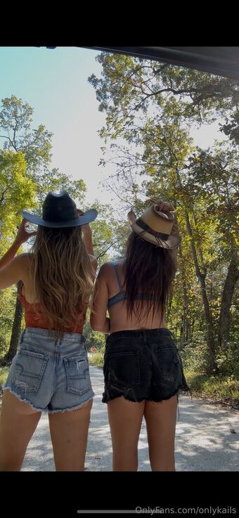 OnlyKails Голые слитые фото OnlyFans 102