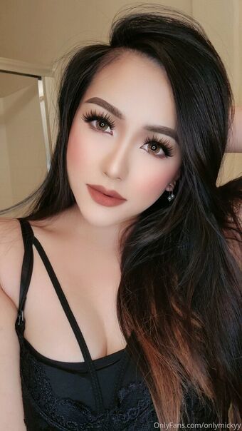 Onlymickyy Голые слитые фото OnlyFans 8