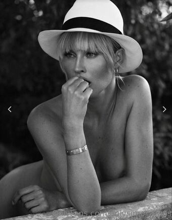Onlysimonafans Голые слитые фото OnlyFans 10