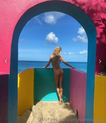 Onlysimonafans Голые слитые фото OnlyFans 13