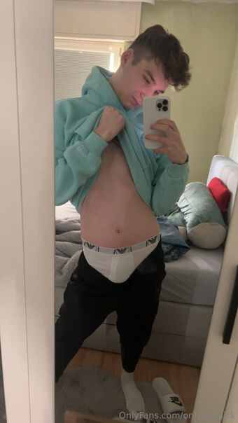 onlyyannick Голые слитые фото OnlyFans 9