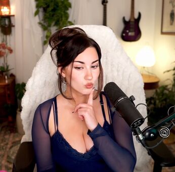 PalmBee Голые слитые фото OnlyFans 13