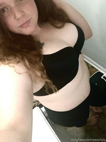 peachyly Голые слитые фото OnlyFans 11