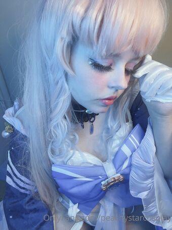 peachystarcosplay