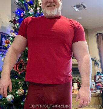 pecdad Голые слитые фото OnlyFans 19