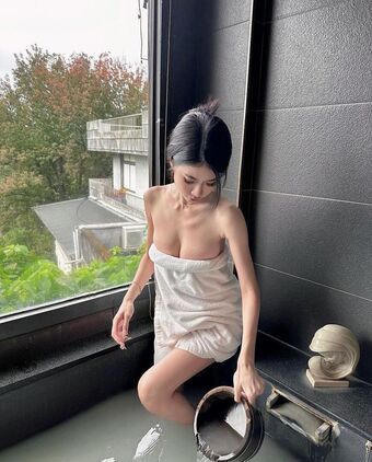 peiween Голые слитые фото OnlyFans 1