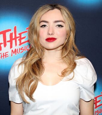 Peyton List Голые слитые фото OnlyFans 255