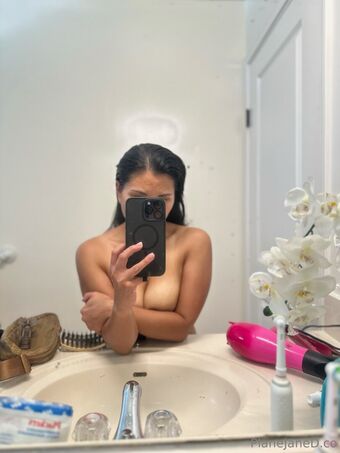 planejaned Голые слитые фото OnlyFans 46