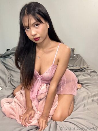 ploy69 Голые слитые фото OnlyFans 105