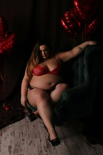 plussize_model Голые слитые фото OnlyFans 8