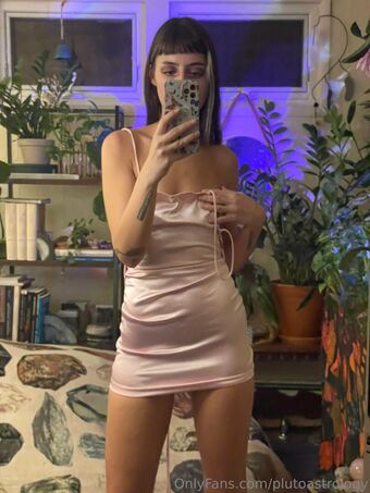 plutoastrology Голые слитые фото OnlyFans 27