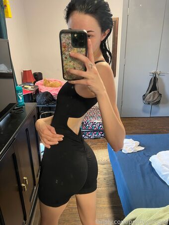 prettyyangell Голые слитые фото OnlyFans 35