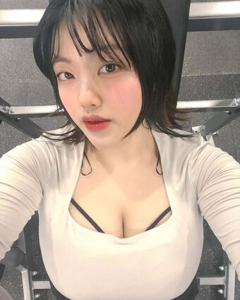 Prisearl Голые слитые фото OnlyFans 15